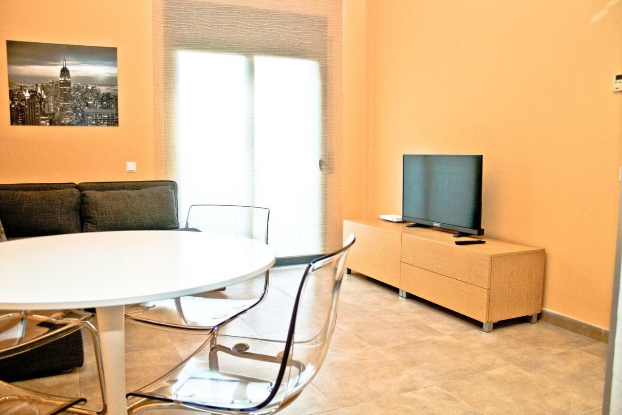 Urban Manresa-City Center Apartment With Balcony Exterior foto